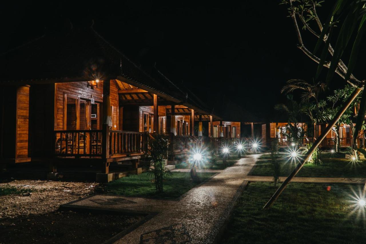 Taman Tirta Villa Lembongan Exteriör bild