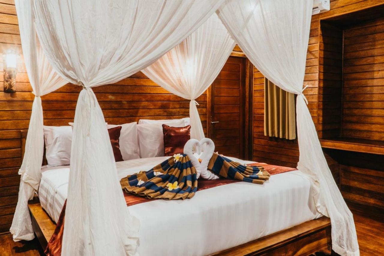 Taman Tirta Villa Lembongan Exteriör bild