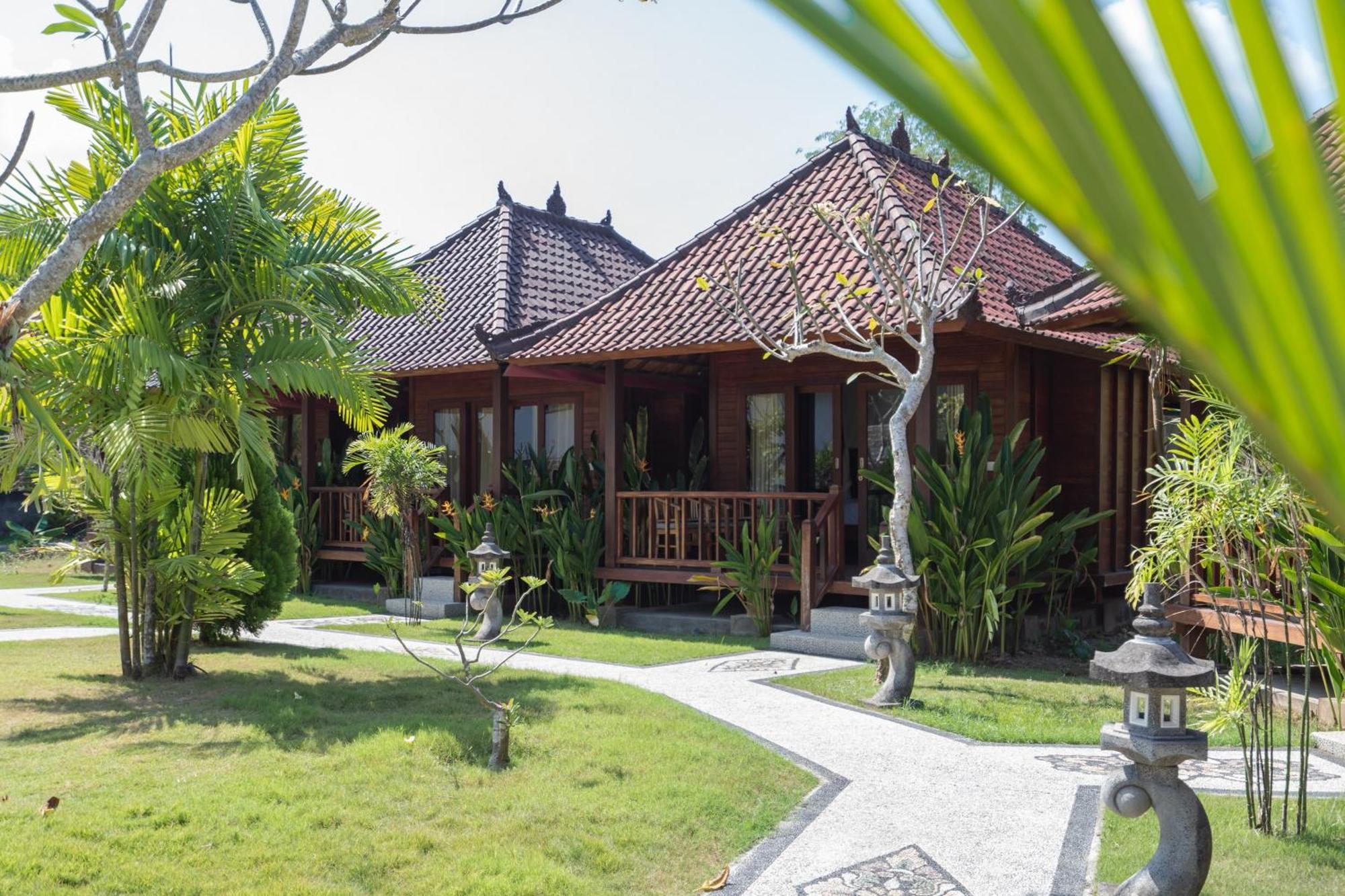 Taman Tirta Villa Lembongan Exteriör bild